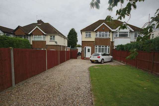  Image of 3 bedroom Semi-Detached house to rent in London Road Ditton Aylesford ME20 at London Road  Maidstone, ME20 6BZ