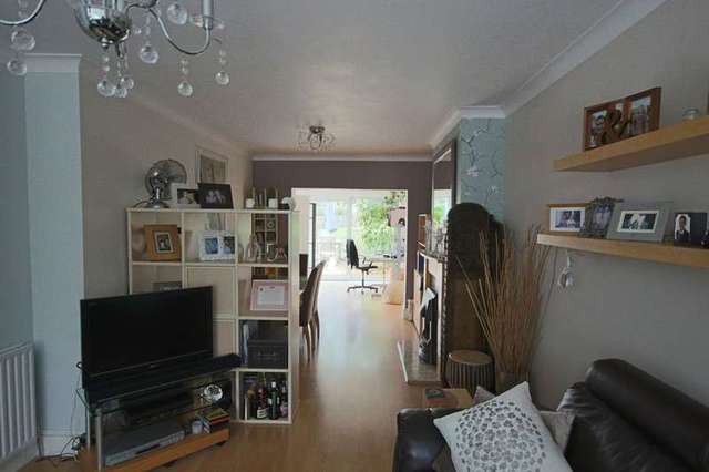  Image of 3 bedroom Semi-Detached house to rent in London Road Ditton Aylesford ME20 at London Road  Maidstone, ME20 6BZ