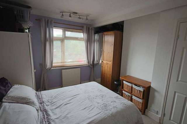  Image of 3 bedroom Semi-Detached house to rent in London Road Ditton Aylesford ME20 at London Road  Maidstone, ME20 6BZ