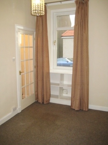 Image of 1 bedroom Flat to rent in Main Street Newmills Dunfermline KY12 at Dunfermline Fife Fife, KY12 8ST