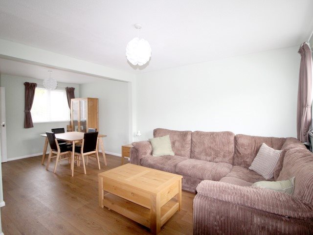  Image of 3 bedroom Detached house to rent in Malory Close Crownhill Plymouth PL5 at Crownhill Plymouth Tamerton Foliot, PL5 3ED