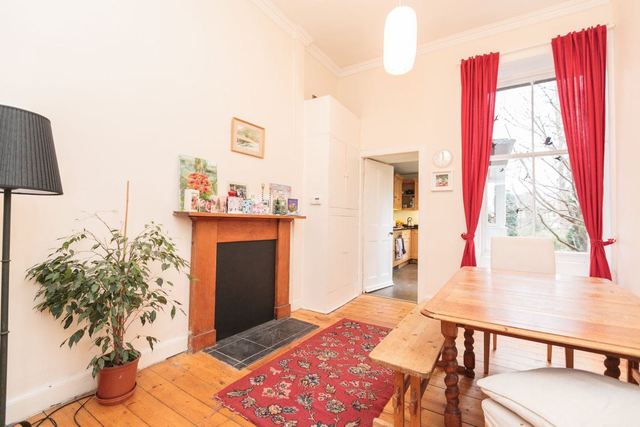  Image of 2 bedroom Flat to rent in Marchmont Street Edinburgh EH9 at Bruntsfield Edinburgh Edinburgh, EH9 1EL