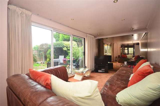  Image of 4 bedroom Detached house for sale in Margarite Way Wickford SS12 at Wickford Essex Wickford, SS12 0ES