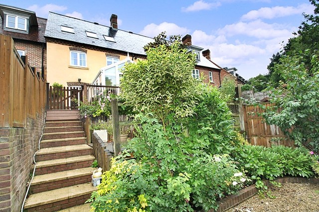  Image of 5 bedroom Terraced house for sale in Marnhull Rise Winchester SO22 at Marnhull Rise  Winchester, SO22 5FH