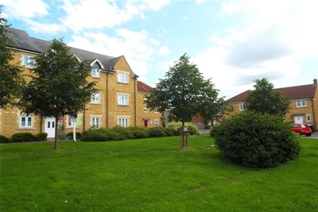  Image of 2 bedroom Flat to rent in Paulls Close Martock TA12 at Martock, TA12 6DE