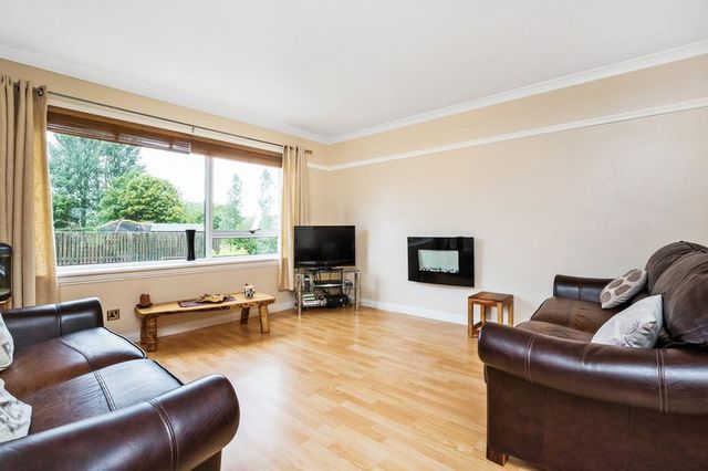  Image of 3 bedroom Terraced house for sale in Mathieson Place Dunfermline KY11 at Mathieson Place  Dunfermline, KY11 4XL