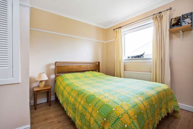  Image of 3 bedroom Terraced house for sale in Mathieson Place Dunfermline KY11 at Mathieson Place  Dunfermline, KY11 4XL