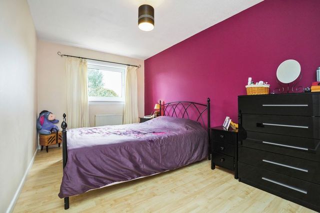  Image of 3 bedroom Terraced house for sale in Mathieson Place Dunfermline KY11 at Mathieson Place  Dunfermline, KY11 4XL