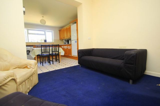  Image of 4 bedroom Detached house for sale in Maxwell Road Winton Bournemouth BH9 at Maxwell Road  Bournemouth, BH9 1DQ