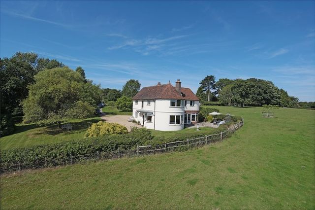  Image of 4 bedroom Detached house for sale in Mayfield Road Rotherfield Crowborough TN6 at Mayfield Road Rotherfield Crowborough, TN6 3LU