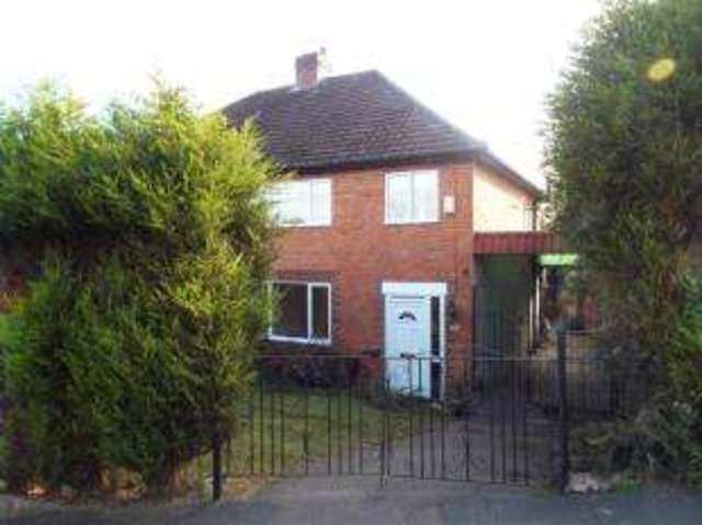  Image of 3 bedroom Semi-Detached house for sale in Meadowhill Road Redditch B98 at Redditch Worcestershire Beoley, B98 8HS