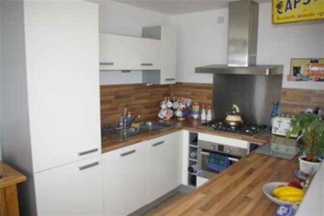  Image of 2 bedroom Flat to rent in Meadowside Quay Square Glasgow G11 at Glasgow Harbour Glasgow Glasgow, G11 6BS