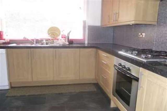 Image of 3 bedroom Semi-Detached house to rent in Middlesex Road Stockport SK5 at Stockport, SK5 8HS