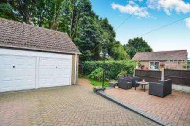  Image of 3 bedroom Semi-Detached house for sale in Millersdale Avenue Mansfield NG18 at Mansfield Nottinghamshire Mansfield, NG18 5HS