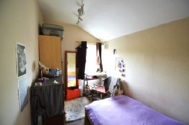  Image of 4 bedroom House Share to rent in Warwards Lane Stirchley Birmingham B29 at Selly Oak West Midlands Selly Oak, B29 7QR