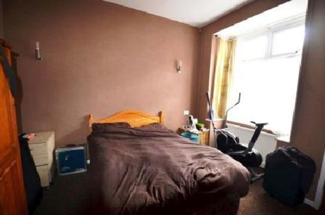  Image of 4 bedroom House Share to rent in Warwards Lane Stirchley Birmingham B29 at Selly Oak West Midlands Selly Oak, B29 7QR