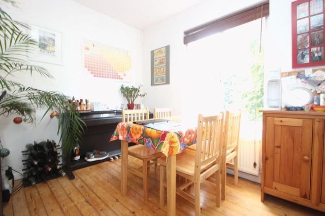  Image of 1 bedroom Flat to rent in Montpelier Grove London NW5 at Montpelier Grove  London, NW5 2XD