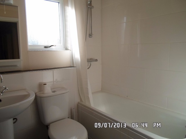  Image of 2 bedroom Flat to rent in Morrison Circus Edinburgh EH3 at Haymarket Edinburgh Edinburgh, EH3 8DW