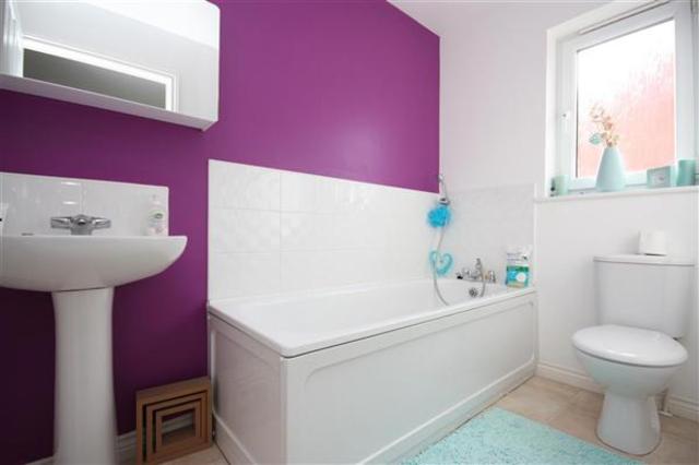  Image of 4 bedroom Detached house to rent in Murdoch Avenue Cambuslang Glasgow G72 at Cambuslang South Lanarkshire South Lanarkshire, G72 8WP