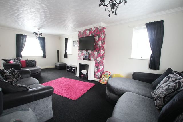  Image of 4 bedroom Detached house for sale in Northside Patrington Hull HU12 at Northside Patrington Hull, HU12 0PA