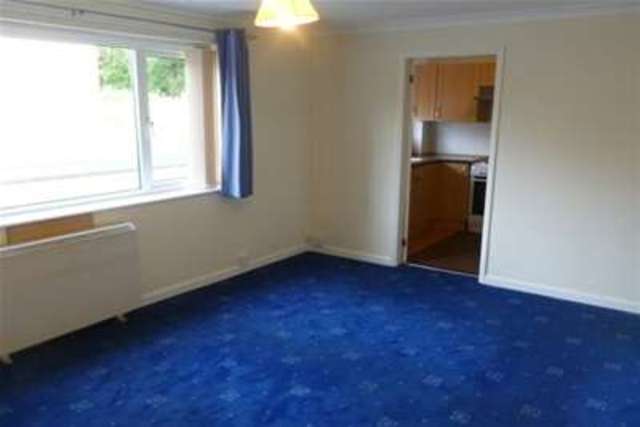  Image of 1 bedroom Flat to rent in School Lane Close Sheffield S8 at Sheffield, S8 8HF
