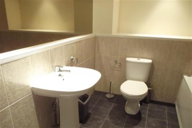  Image of 2 bedroom Flat to rent in Old Dumbarton Road Glasgow G3 at Yorkhill Glasgow Glasgow, G3 8QB