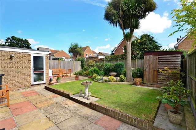  Image of 5 bedroom Detached house for sale in Old Hall Drive Cliffsend Ramsgate CT12 at Cliffsend Ramsgate Ramsgate, CT12 5LE