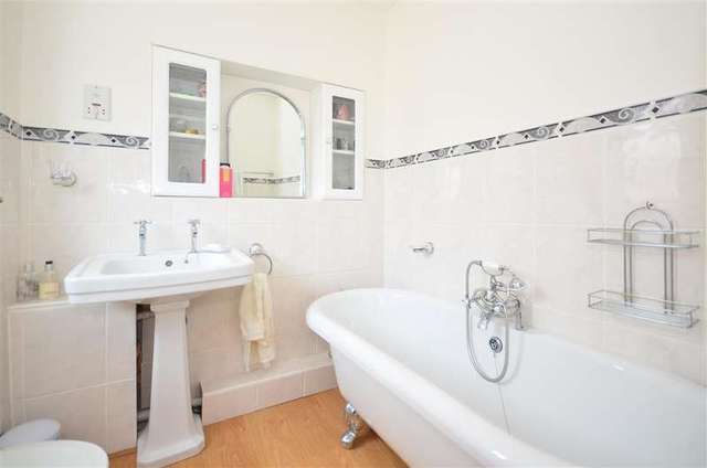  Image of 5 bedroom Detached house for sale in Old Hall Drive Cliffsend Ramsgate CT12 at Cliffsend Ramsgate Ramsgate, CT12 5LE