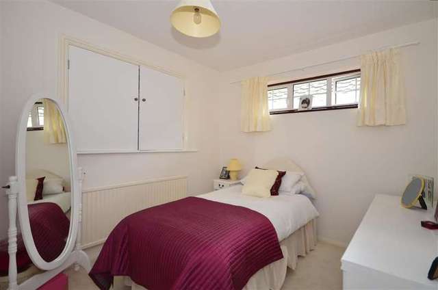  Image of 5 bedroom Detached house for sale in Old Hall Drive Cliffsend Ramsgate CT12 at Cliffsend Ramsgate Ramsgate, CT12 5LE