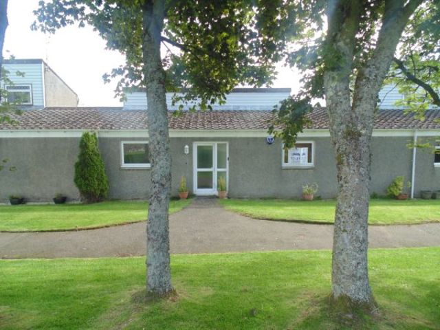  Image of 2 bedroom Bungalow to rent in Old Schoolhouse Lane Houston Johnstone PA6 at Houston Houston Renfrewshire, PA6 7JB