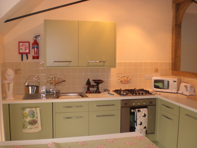  Image of 2 bedroom Cottage to rent in North Lane Buriton Petersfield GU31 at Buriton, GU31 5RT