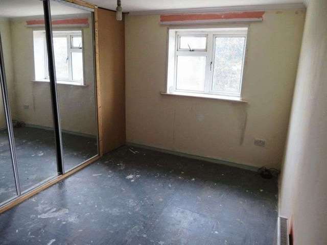 Image of 2 bedroom Flat for sale in Oldbury Green Oldbury B69 at Oldbury Green  Oldbury, B69 4JG