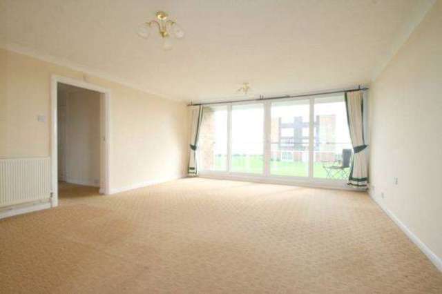  Image of 2 bedroom Apartment to rent in Overstrand Avenue Rustington Littlehampton BN16 at Rustington Littlehampton Rustington, BN16 2JU