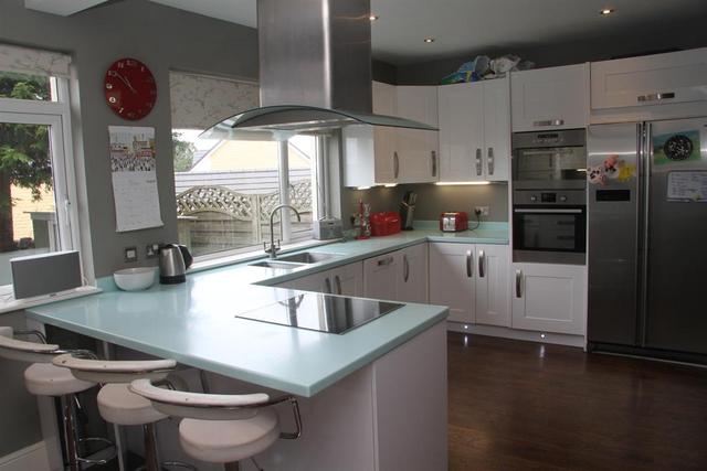  Image of 4 bedroom Semi-Detached house for sale in Oxford Avenue Guiseley Leeds LS20 at Guiseley Leeds Guiseley, LS20 9BX