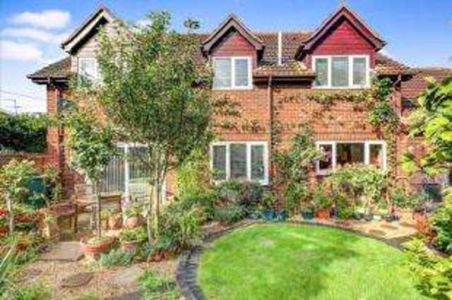  Image of 5 bedroom Detached house for sale in Church Road Pamber Heath Tadley RG26 at Pamber Heath Pamber Heath, RG26 3DZ