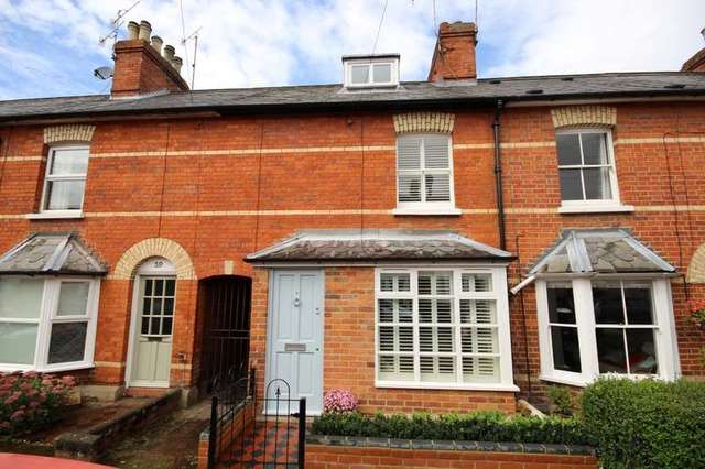  Image of 3 bedroom Terraced house for sale in Park Road Henley-on-Thames RG9 at Henley-On-Thames, RG9 1DB