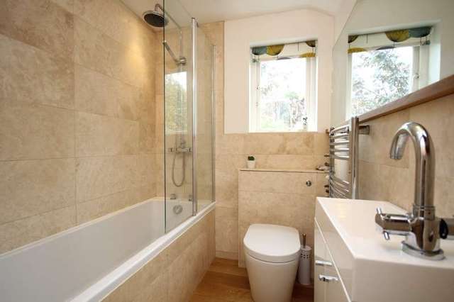  Image of 3 bedroom Terraced house for sale in Park Road Henley-on-Thames RG9 at Henley-On-Thames, RG9 1DB