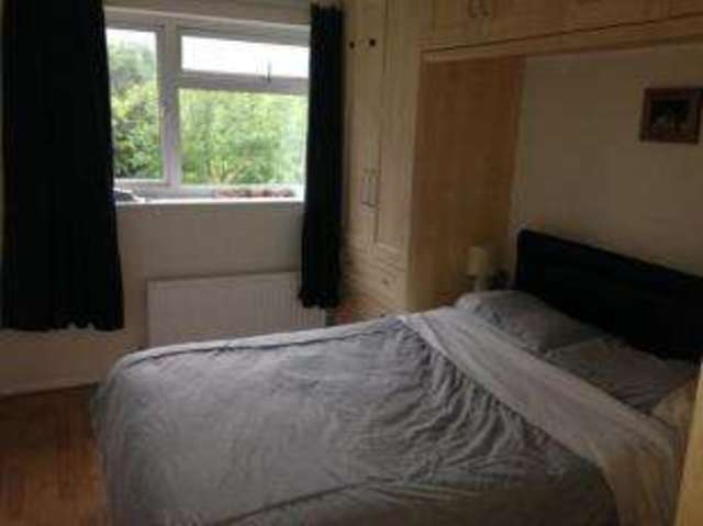  Image of 3 bedroom Semi-Detached house for sale in Parnall Crescent Yate Bristol BS37 at Yate Bristol Yate, BS37 5XS