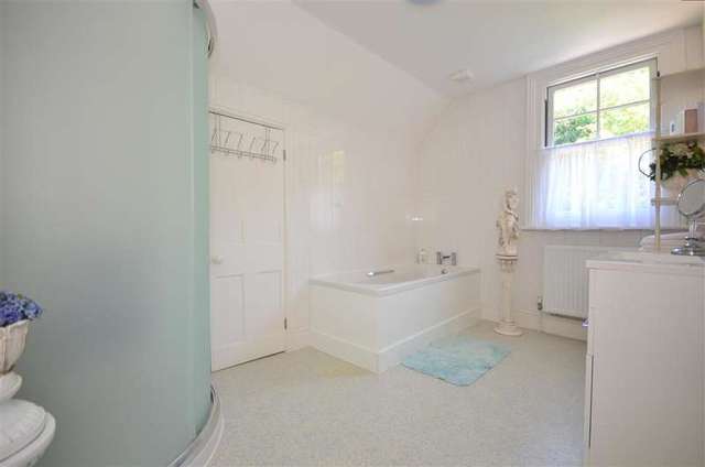  Image of 5 bedroom Detached house for sale in Parsonage Road Herne Bay CT6 at Herne Bay Kent Herne Bay, CT6 5TA