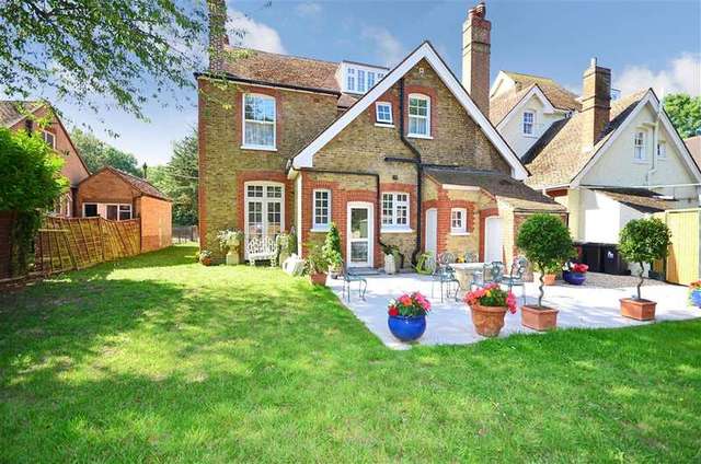  Image of 5 bedroom Detached house for sale in Parsonage Road Herne Bay CT6 at Herne Bay Kent Herne Bay, CT6 5TA