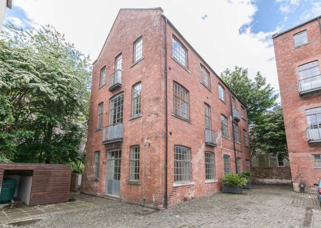  Image of 2 bedroom Flat to rent in Patriothall Edinburgh EH3 at Stockbridge Edinburgh Edinburgh, EH3 5AY