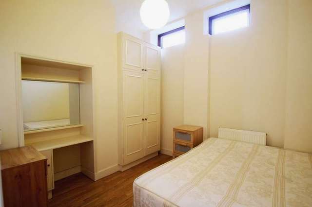  Image of House Share to rent in Patshull Road London NW5 at Kentish Town NW5 London, NW5 2LD