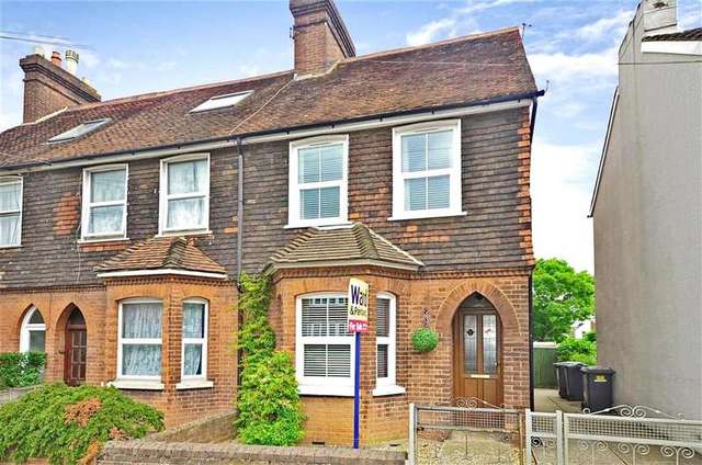  Image of 4 bedroom End of Terrace for sale in Pembury Road Tonbridge TN9 at Tonbridge Kent Tonbridge, TN9 2JF