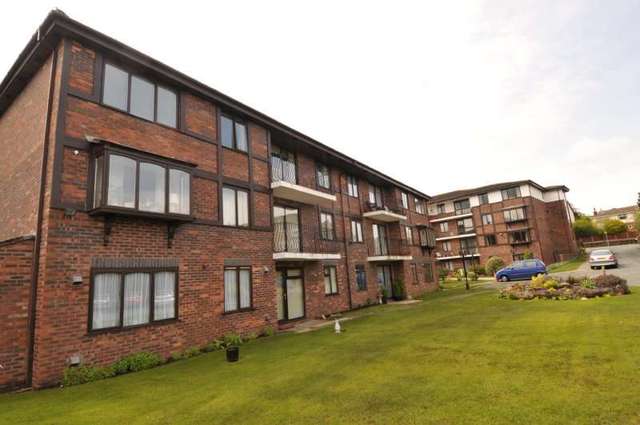  Image of 1 bedroom Flat to rent in Hesslewell Court Heswall Wirral CH60 at Heswall Wirral Heswall, CH60 7TW