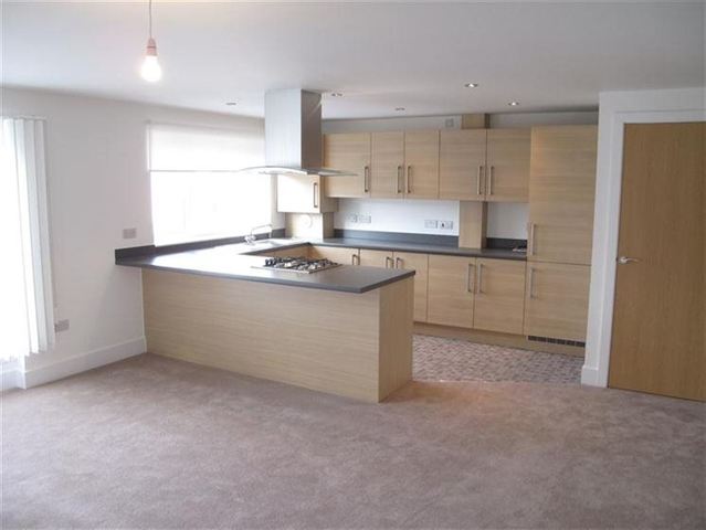  Image of 2 bedroom Flat to rent in Pinkhill Edinburgh EH12 at Corstorphine Edinburgh Edinburgh, EH12 7FA