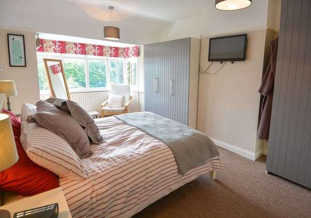  Image of 3 bedroom Semi-Detached house for sale in Pitcairn Road Bearwood Smethwick B67 at Pitcairn Road  Smethwick, B67 5NF