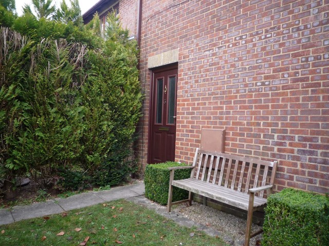  Image of 1 bedroom Detached house to rent in Plough Way Winchester SO22 at Badger Farm  Winchester, SO22 4PX