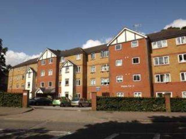  Image of 1 bedroom Retirement Property for sale in Old Bedford Road Luton LU2 at Old Bedford Road Luton Stopsley, LU2 7GL