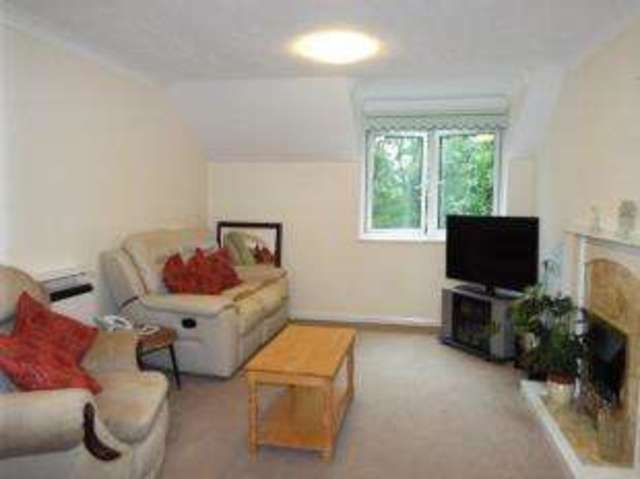  Image of 1 bedroom Retirement Property for sale in Old Bedford Road Luton LU2 at Old Bedford Road Luton Stopsley, LU2 7GL
