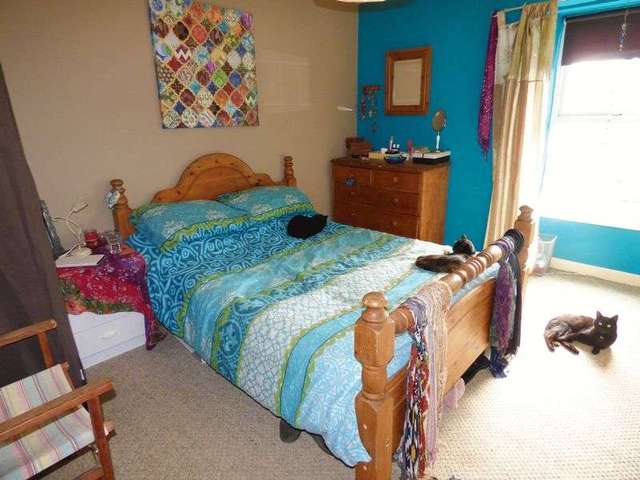 Image of 3 bedroom Terraced house for sale in Roskear Road Camborne TR14 at Roskear Road  Camborne, TR14 8BX